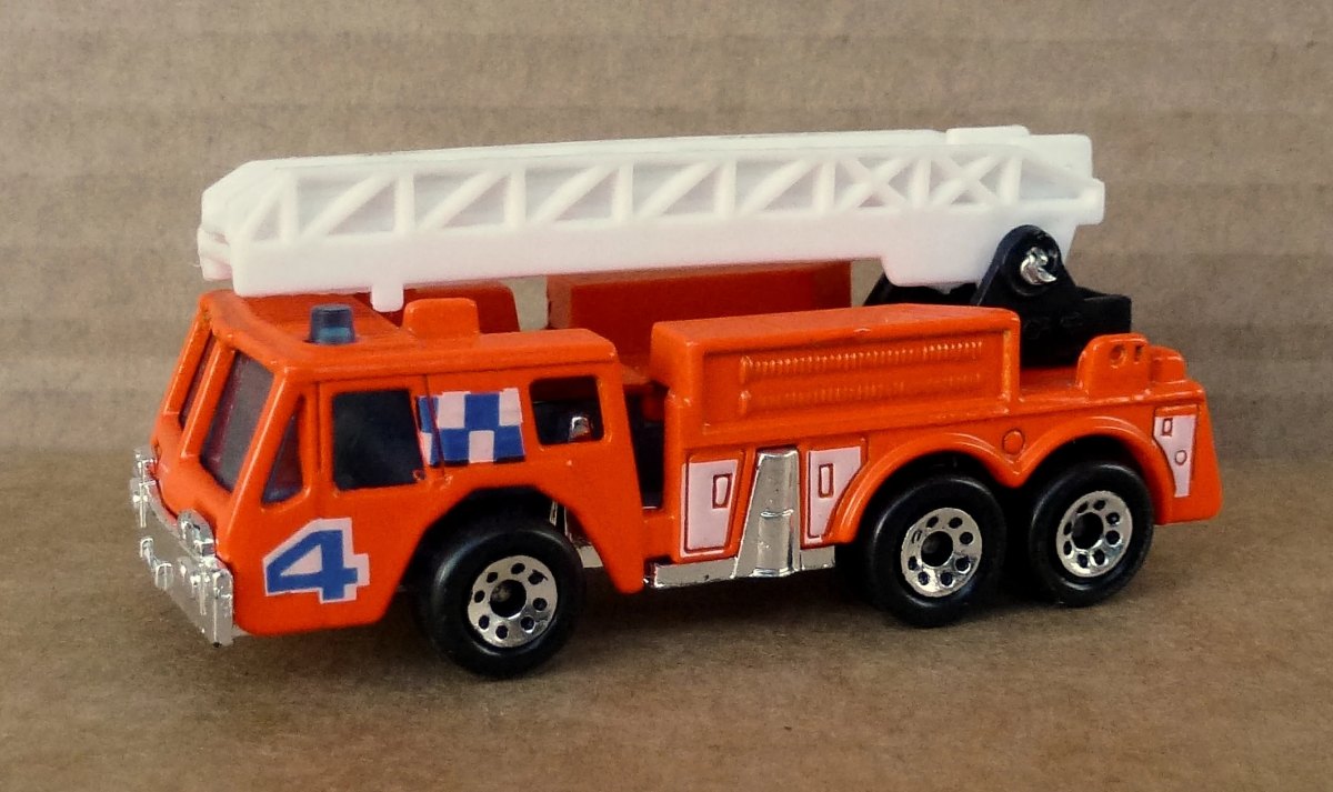 Hot Wheels Fire Engine