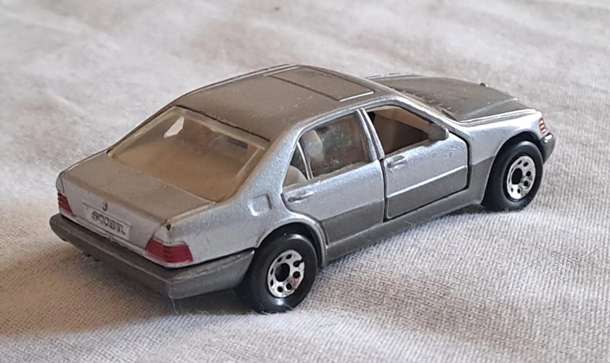 1993 Mercedes-Benz 600SEL: No Package: Image 2