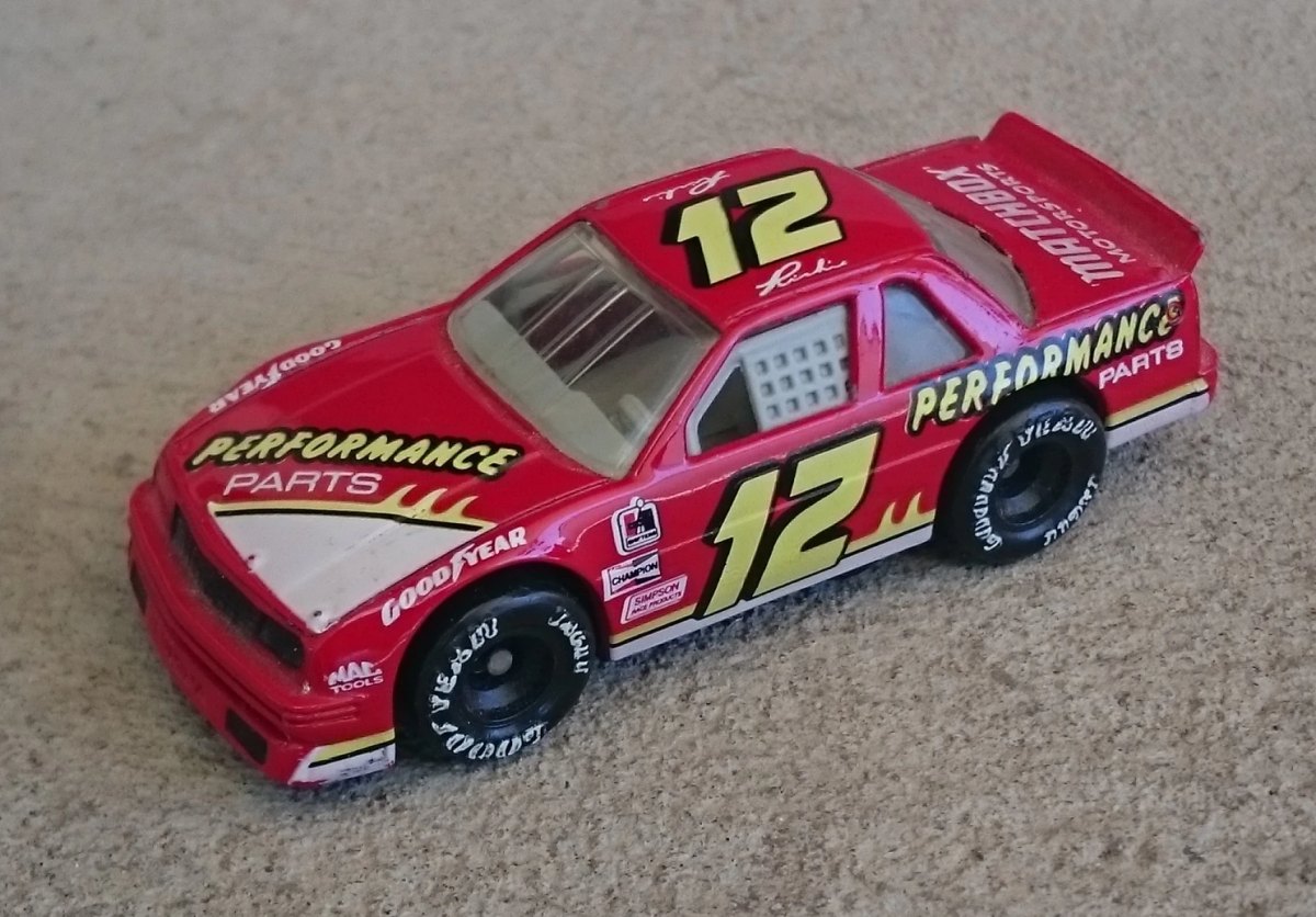 Hot Wheels Chevrolet Lumina