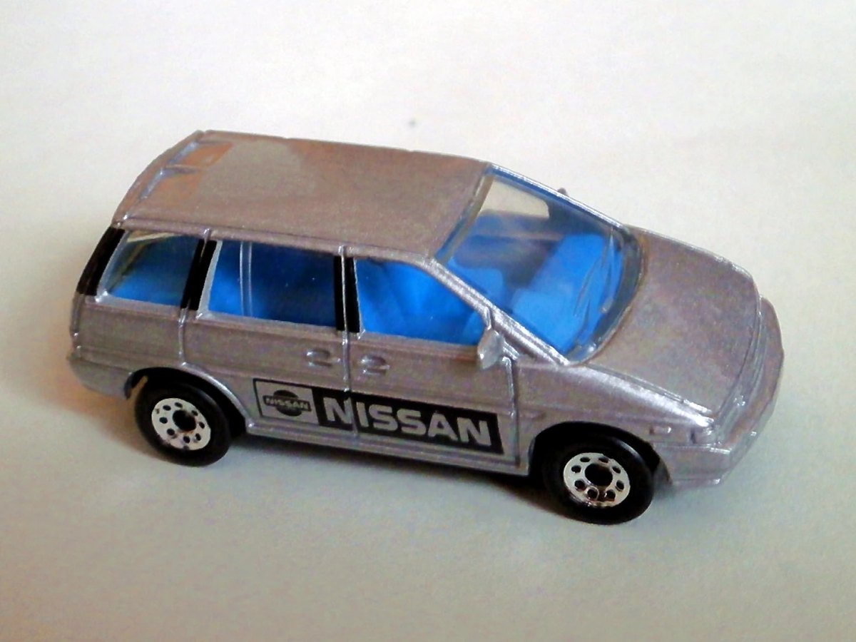Hot Wheels Nissan Prairie