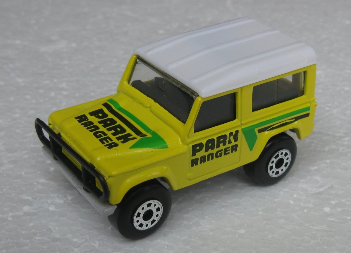 Hot Wheels Land Rover Ninety