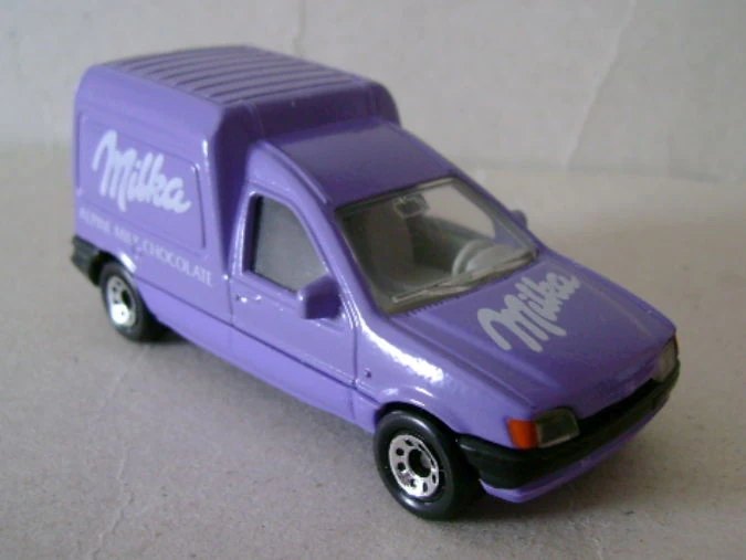 Hot Wheels Ford Courier / Courrier