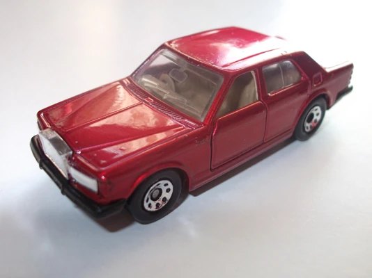 Hot Wheels Rolls Royce Silver Spirit