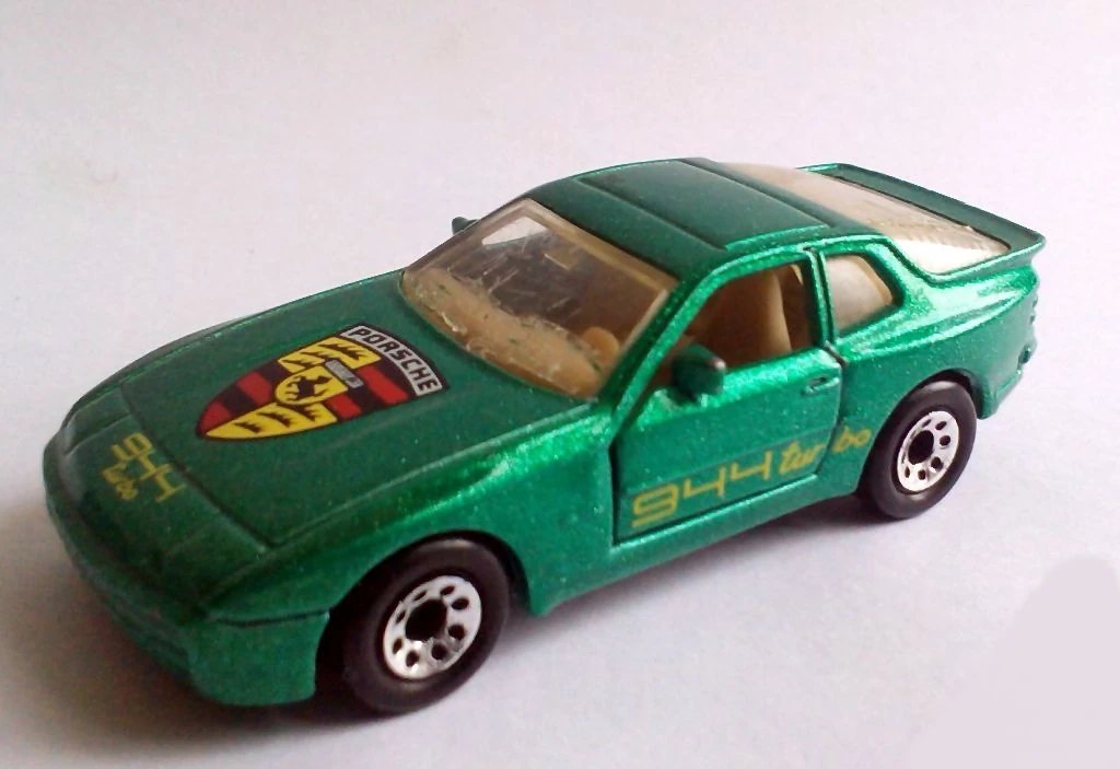Hot Wheels Porsche 944 Turbo