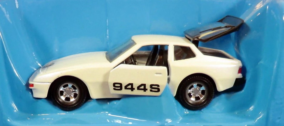 Hot Wheels Porsche 944