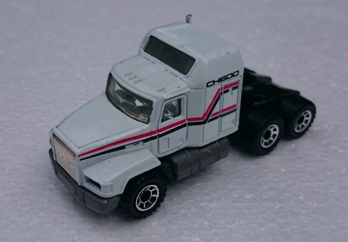 Hot Wheels Mack CH600