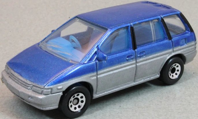 Hot Wheels Nissan Prairie
