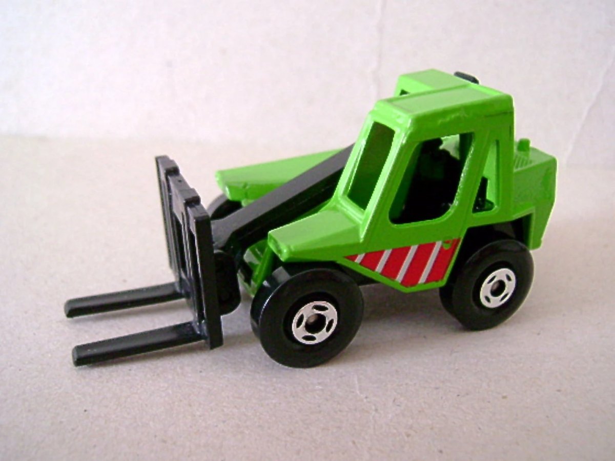 Hot Wheels Fork Lift Truck