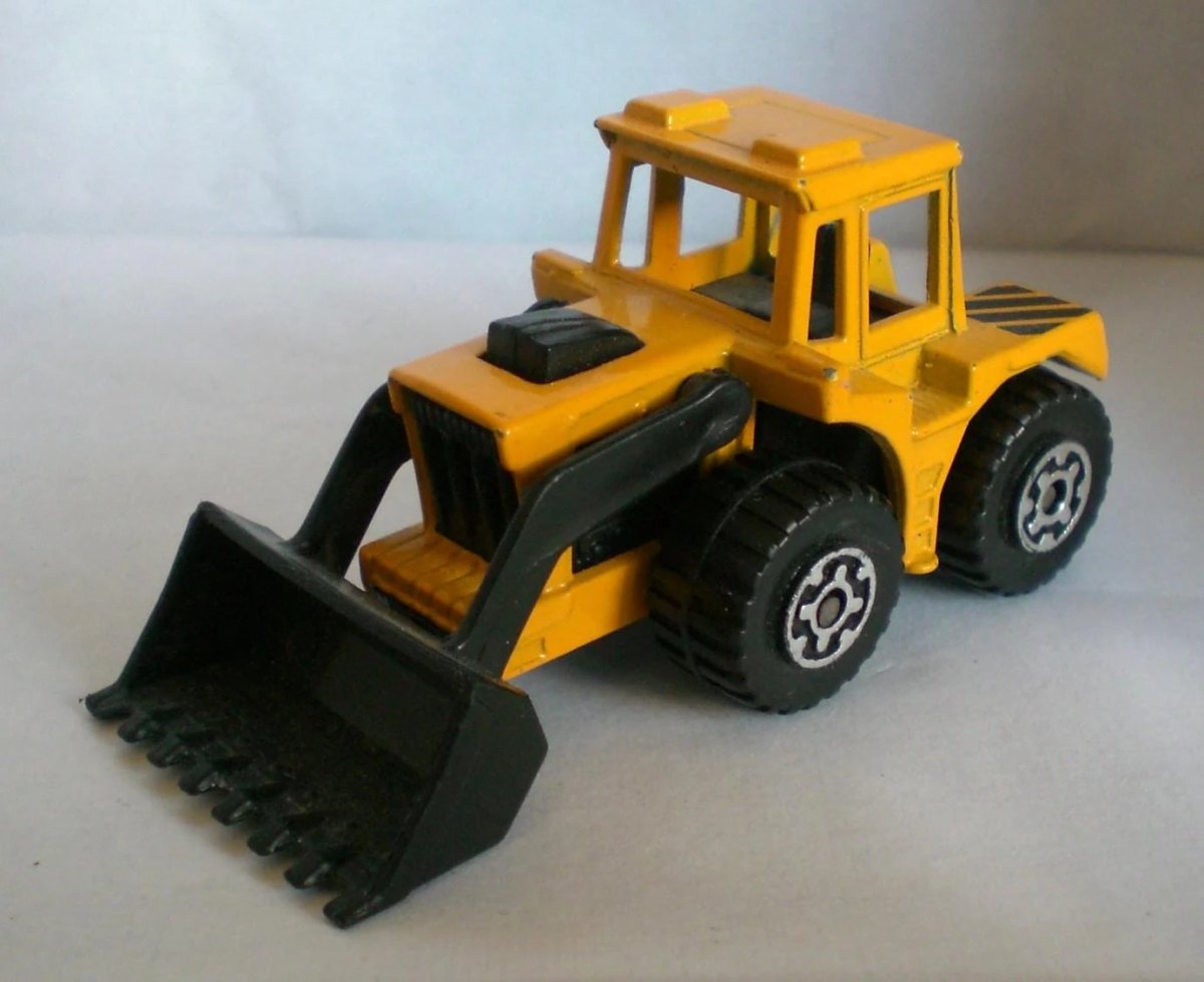 Hot Wheels Tractor Shovel