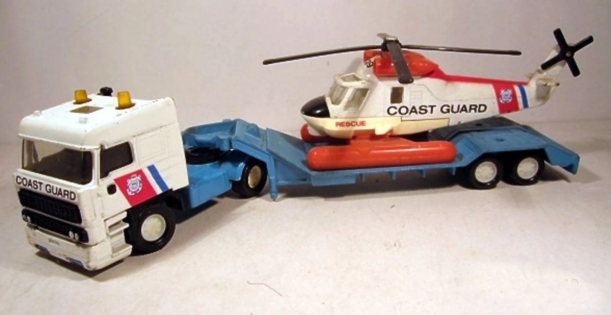 Hot Wheels DAF Helicopter Transporter