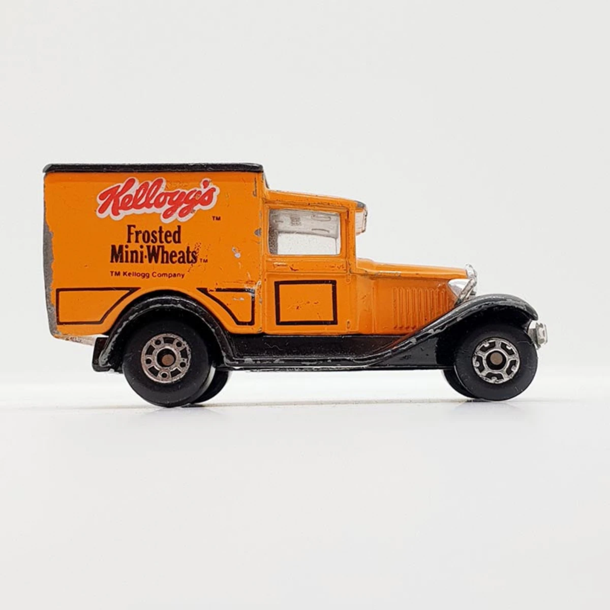 1991 1933 Ford Model A Van Orange: No Package: Image 3