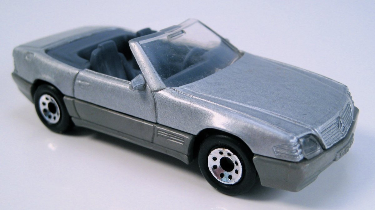Hot Wheels Mercedes-Benz 500SL