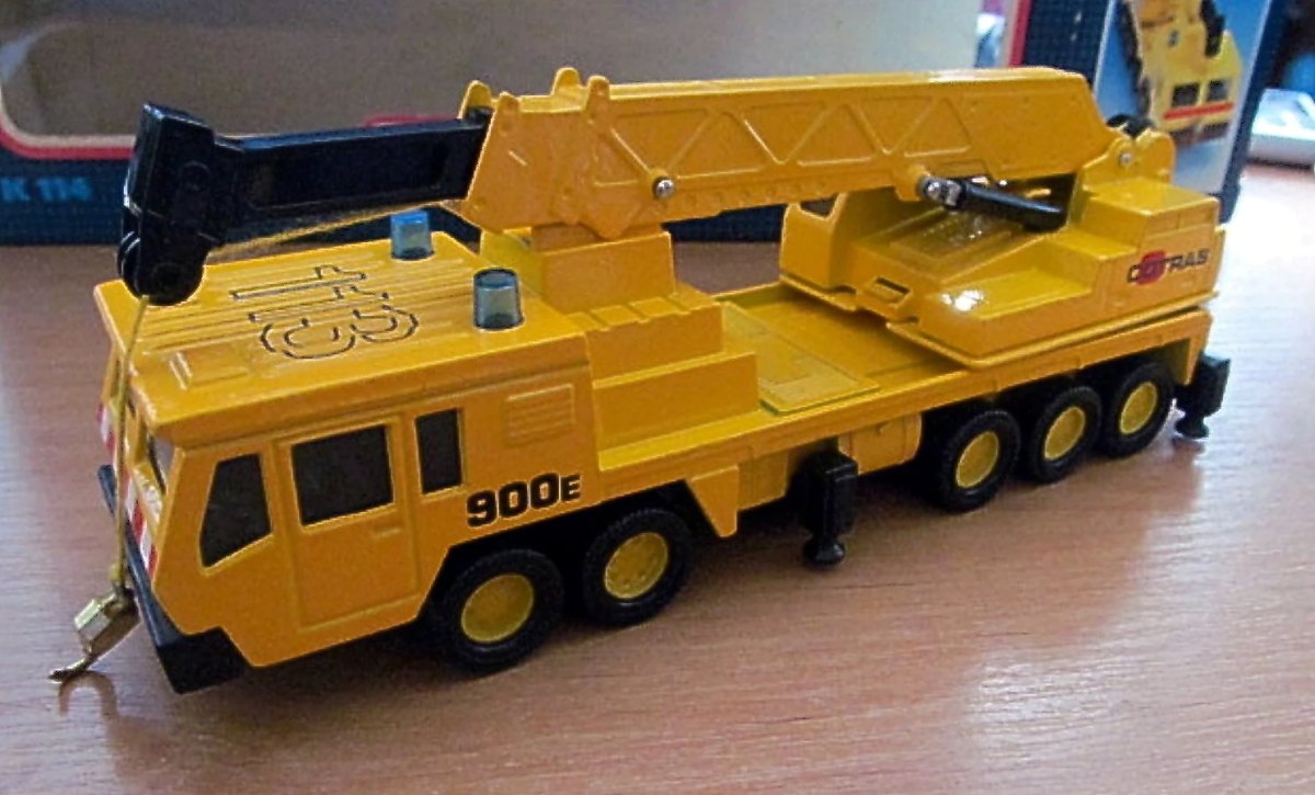 Hot Wheels Mobile Crane