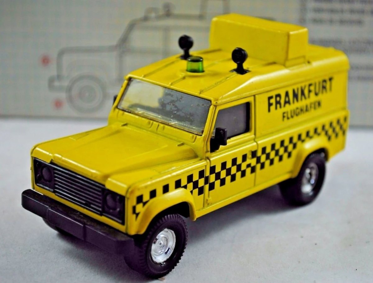 Hot Wheels Land Rover 110