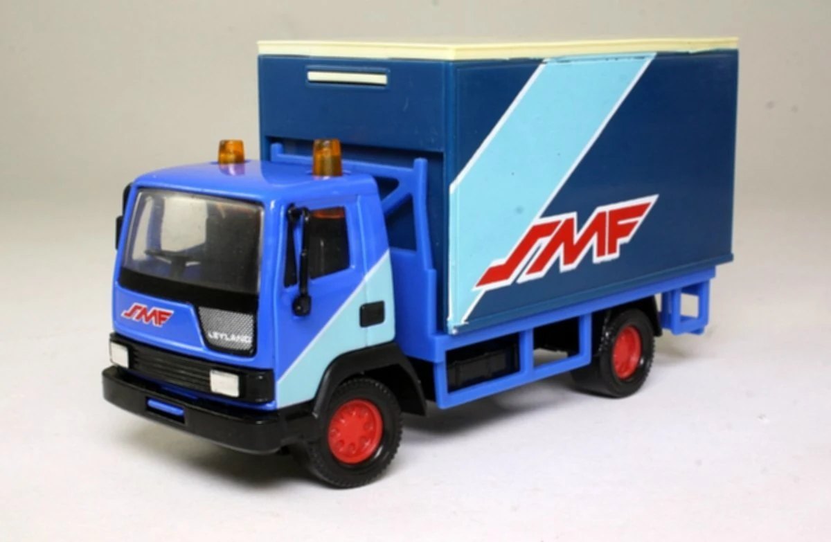 Hot Wheels Leyland T 45