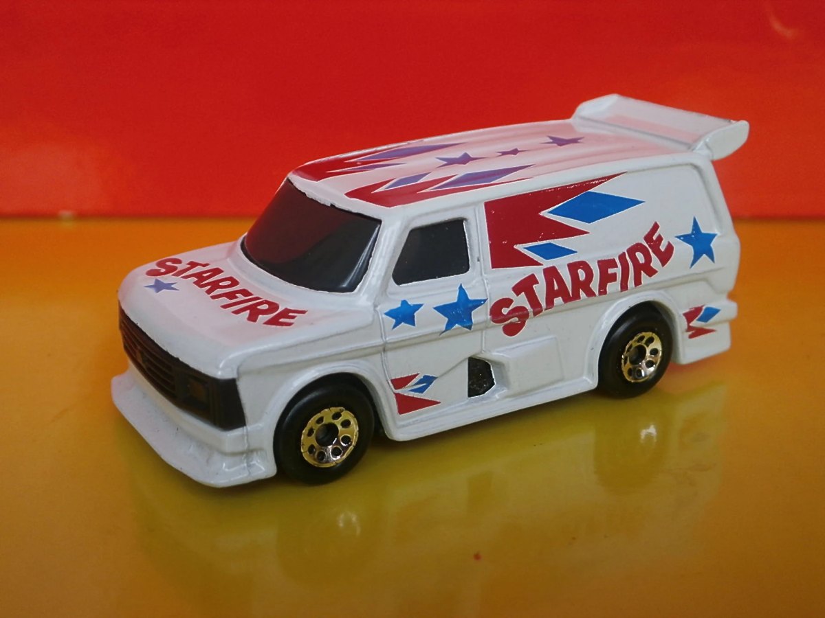 Hot Wheels Ford Supervan II