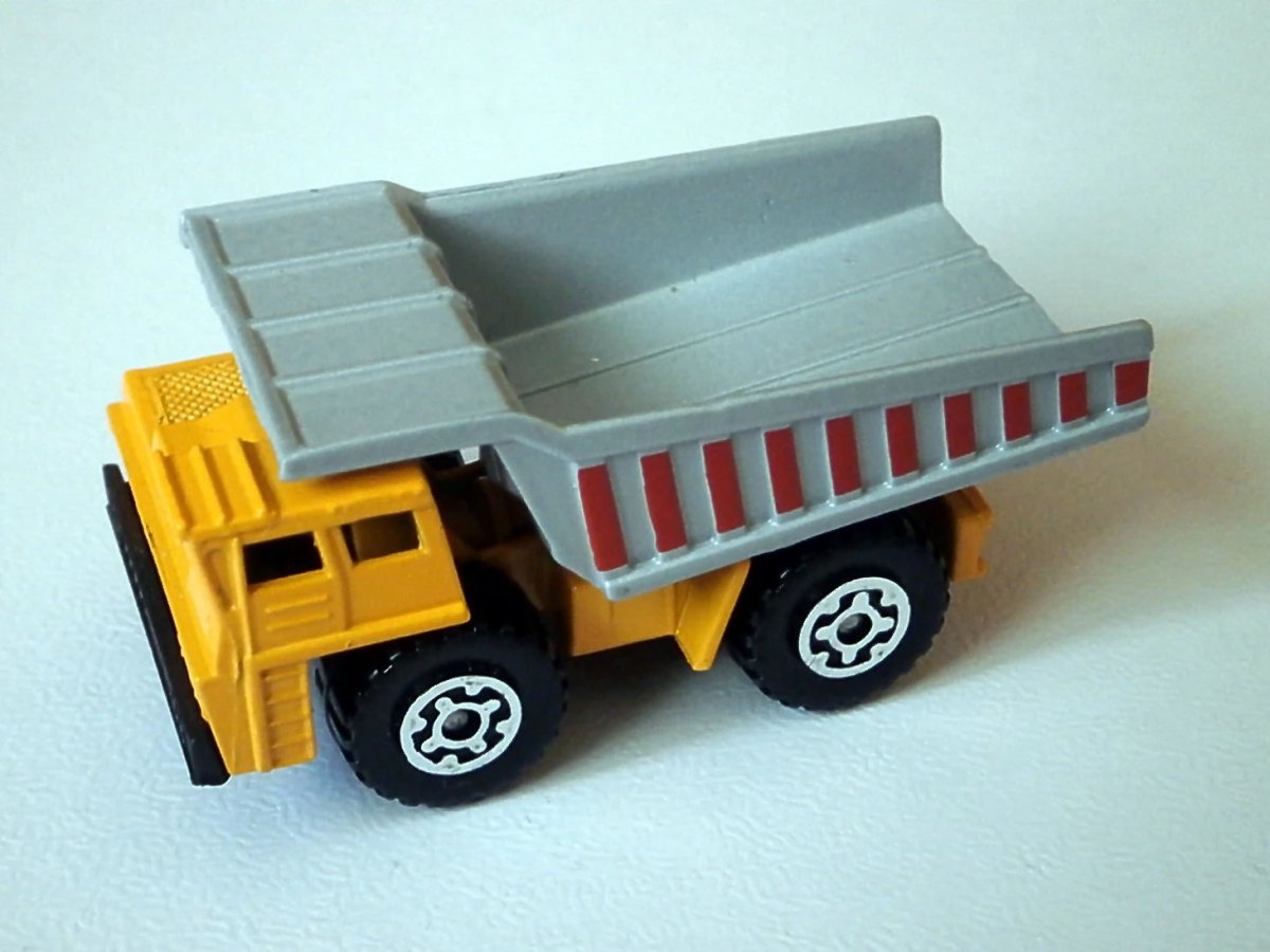 Hot Wheels Faun Quarry Dump Truck