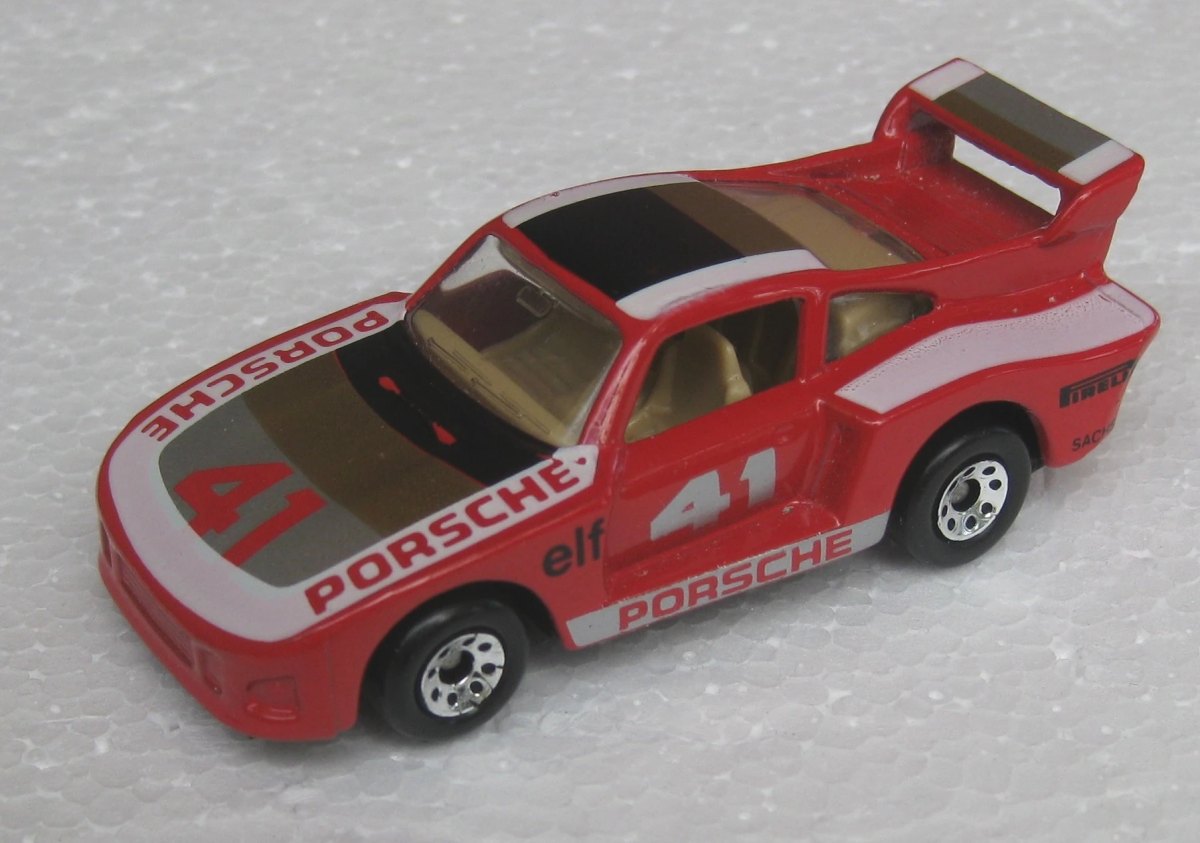 Hot Wheels Racing Porsche 935