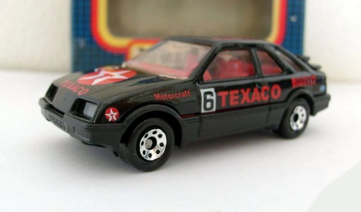 Hot Wheels Ford Sierra XR4i
