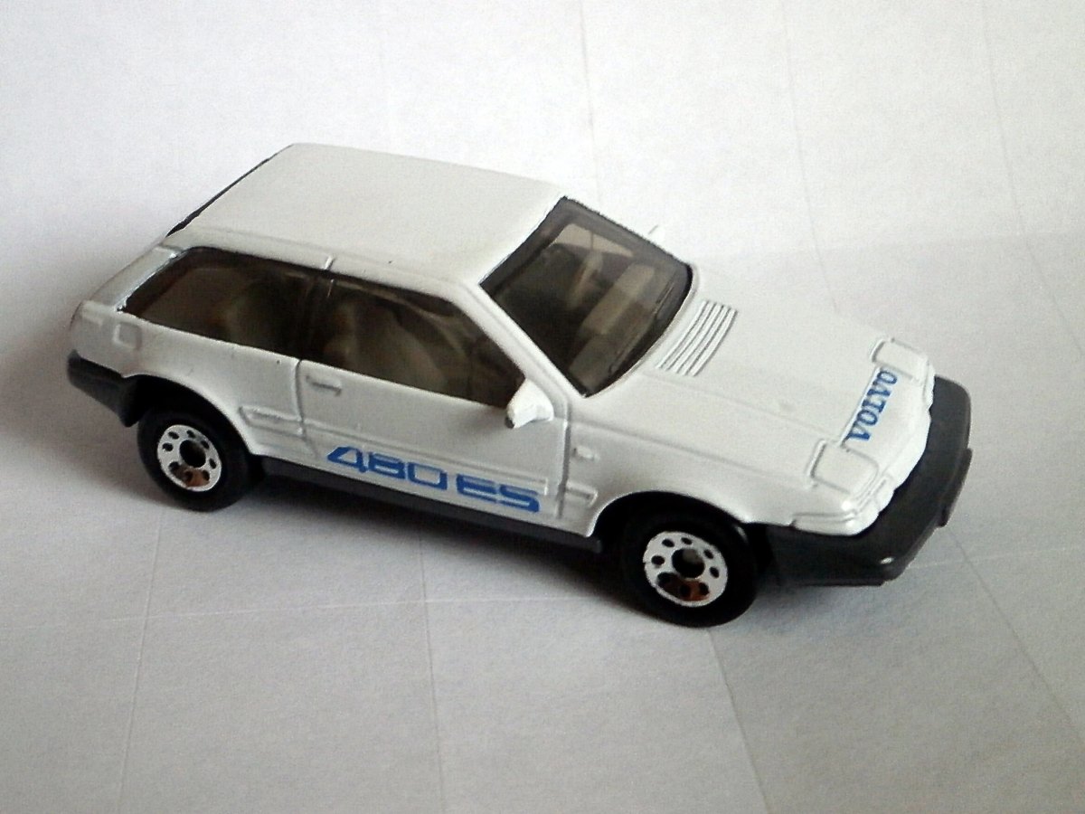 Hot Wheels Volvo 480ES