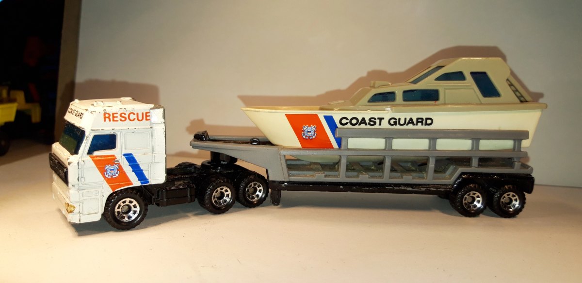 Hot Wheels DAF Power Launch Transporter
