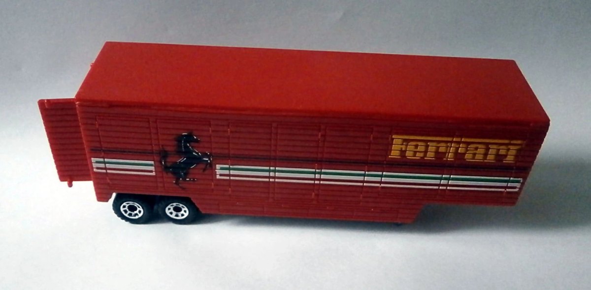 Hot Wheels DAF Box Car