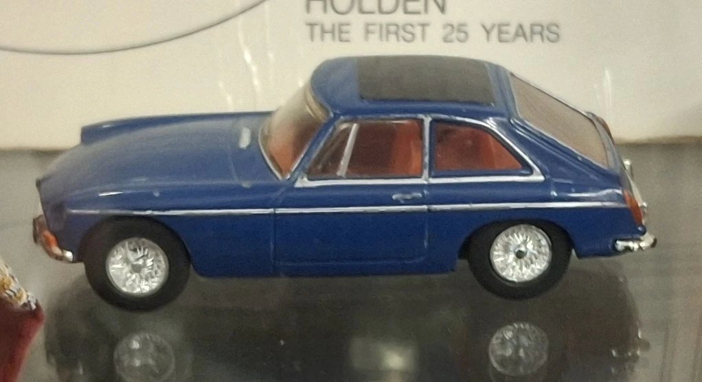 Hot Wheels 1965 MGB GT