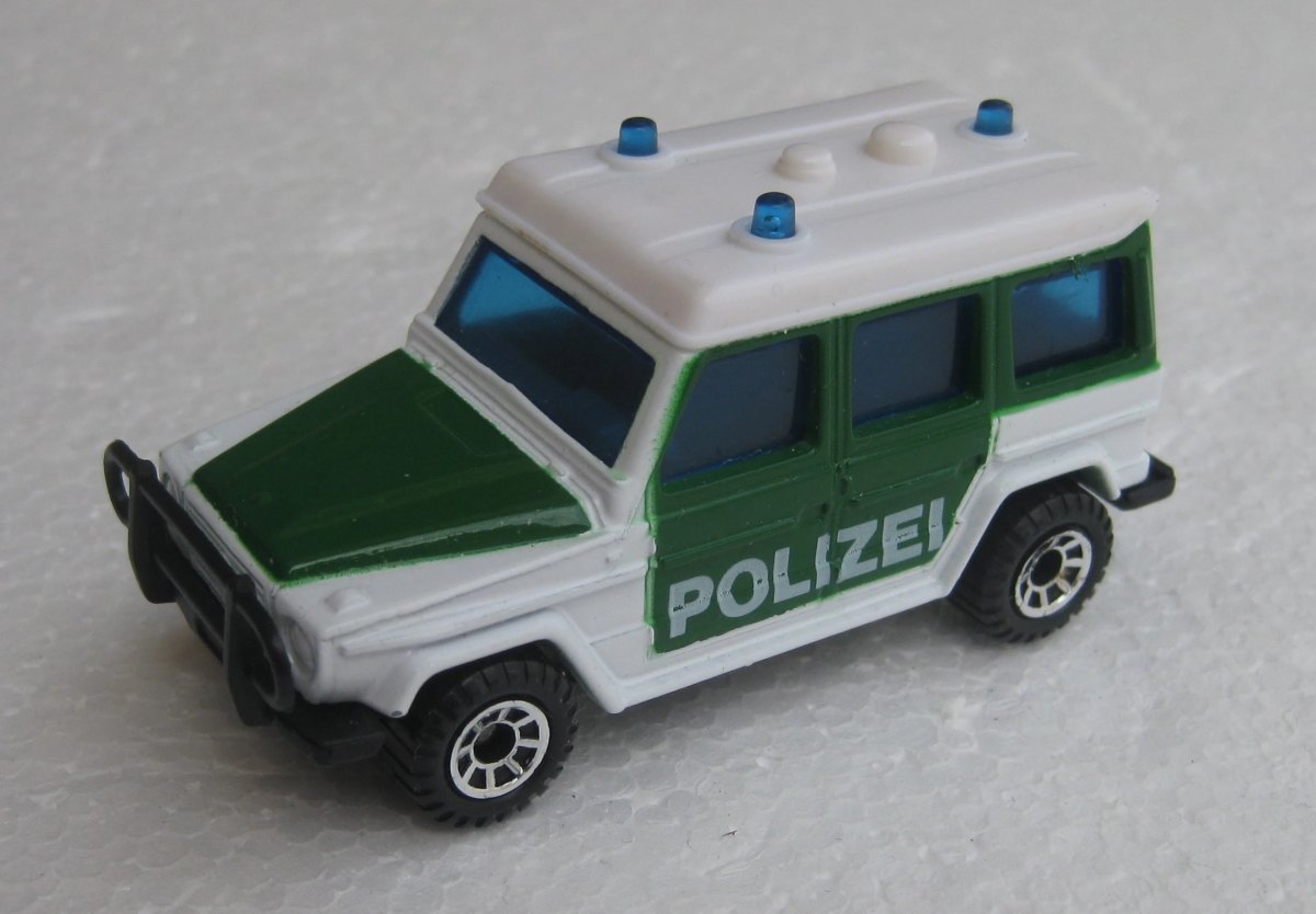 Hot Wheels Mercedes-Benz 280 GE