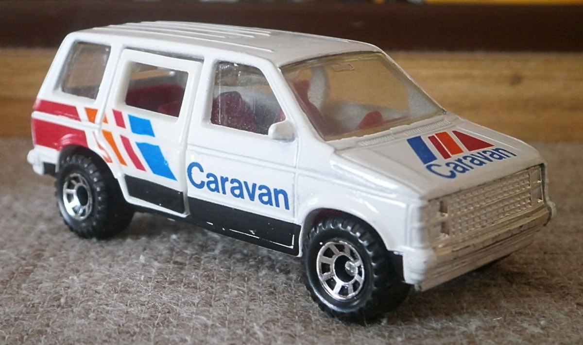 Hot Wheels Dodge Caravan
