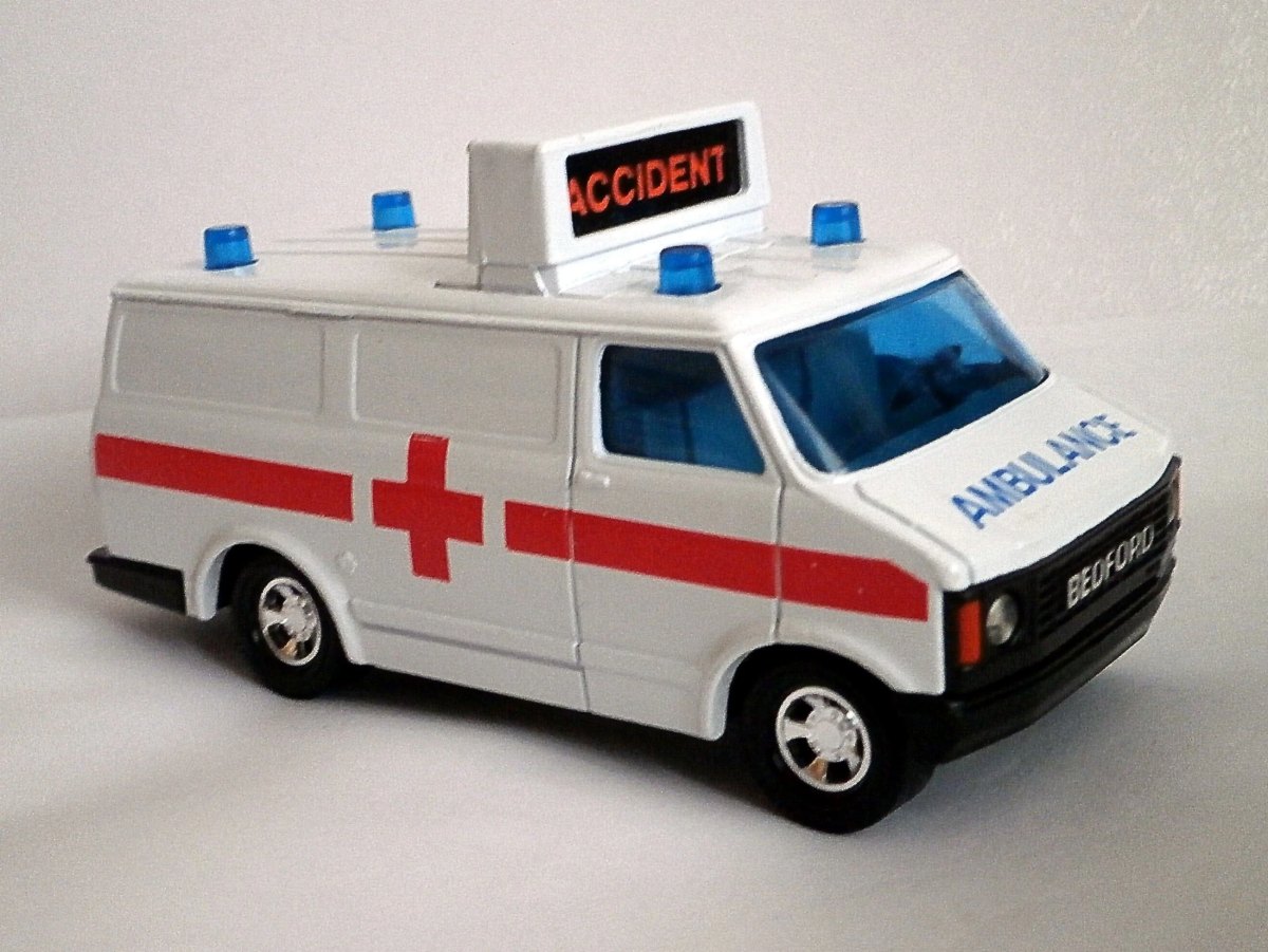 Hot Wheels Emergency Van