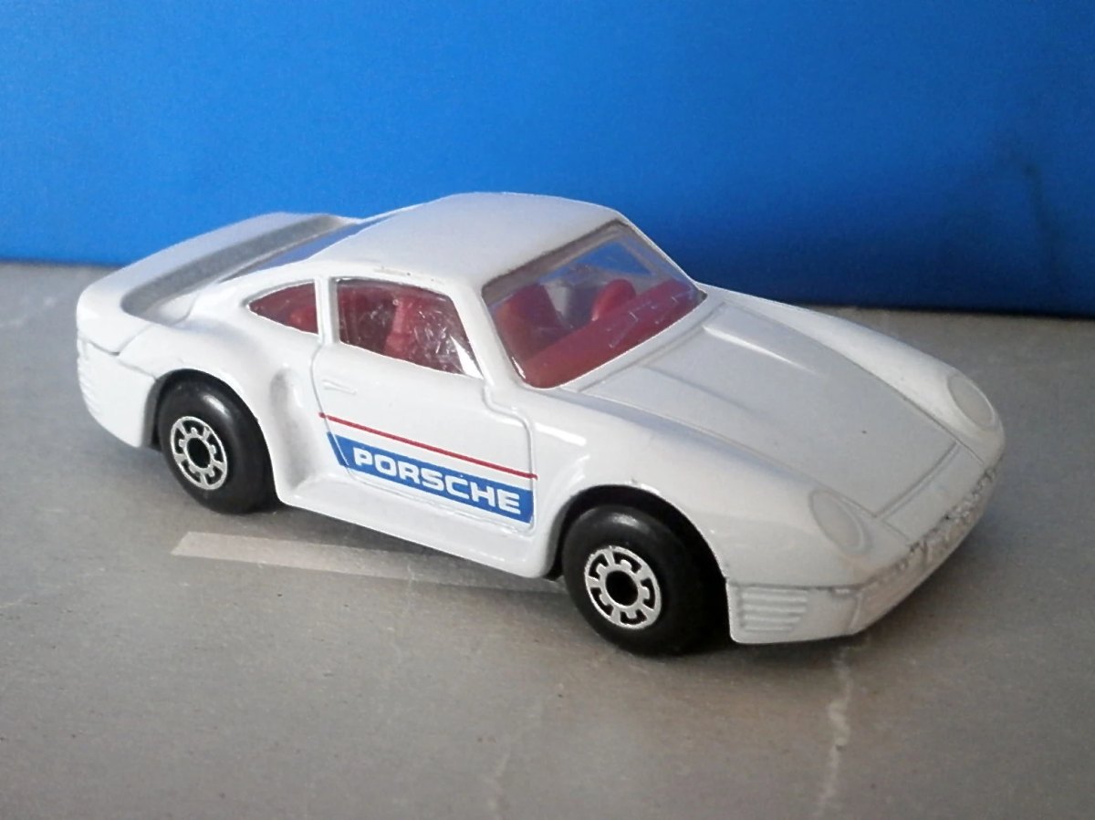 Hot Wheels Porsche 959