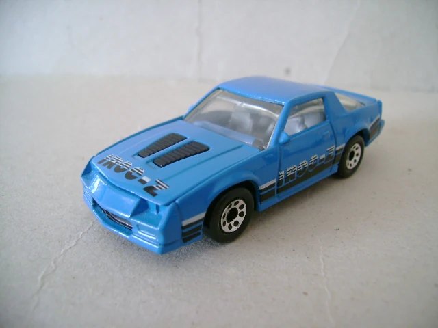 Hot Wheels Camaro IROC-Z28