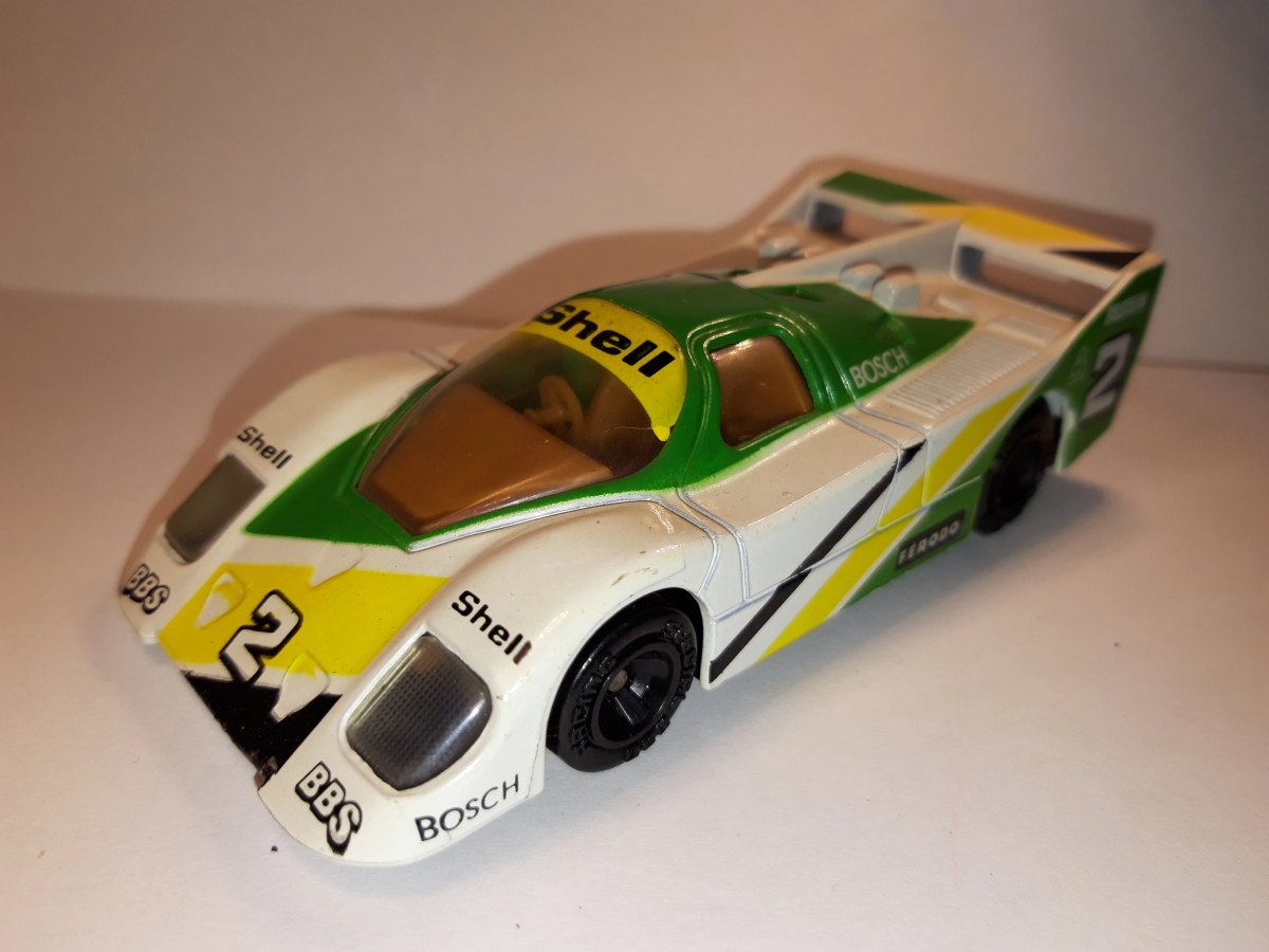 Hot Wheels Kremer Porsche CK5