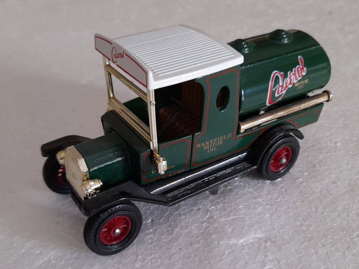 Hot Wheels 1912 Ford Model T Tanker