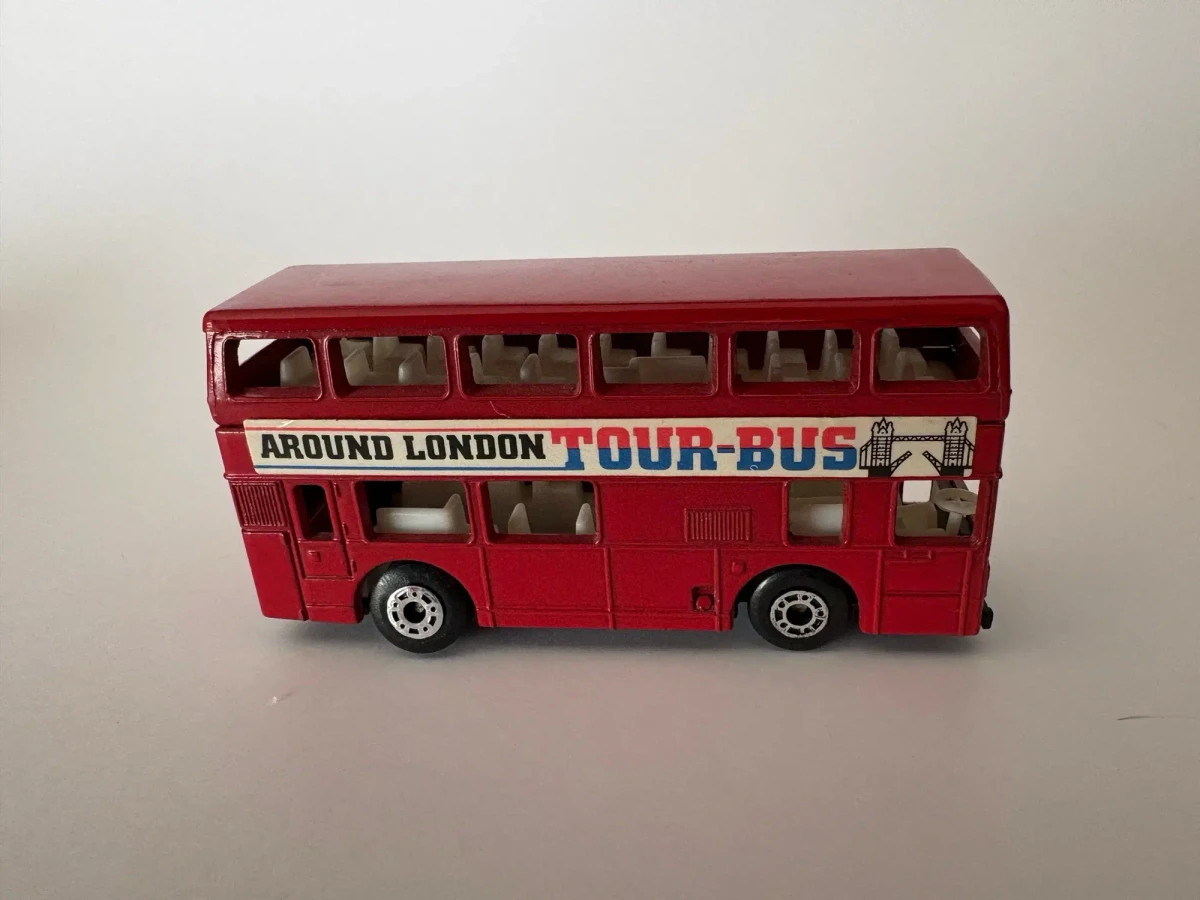 1986 Leyland Titan Red: No Package: Image 2