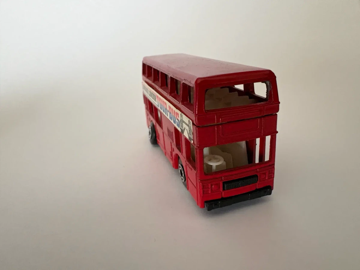 1986 Leyland Titan Red: No Package: Image 3