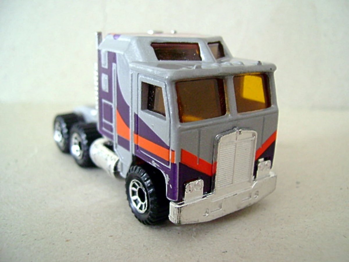 Hot Wheels Kenworth Aerodyne