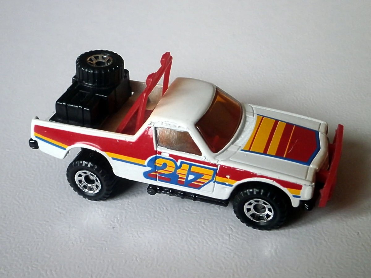 Hot Wheels Ruff Trek