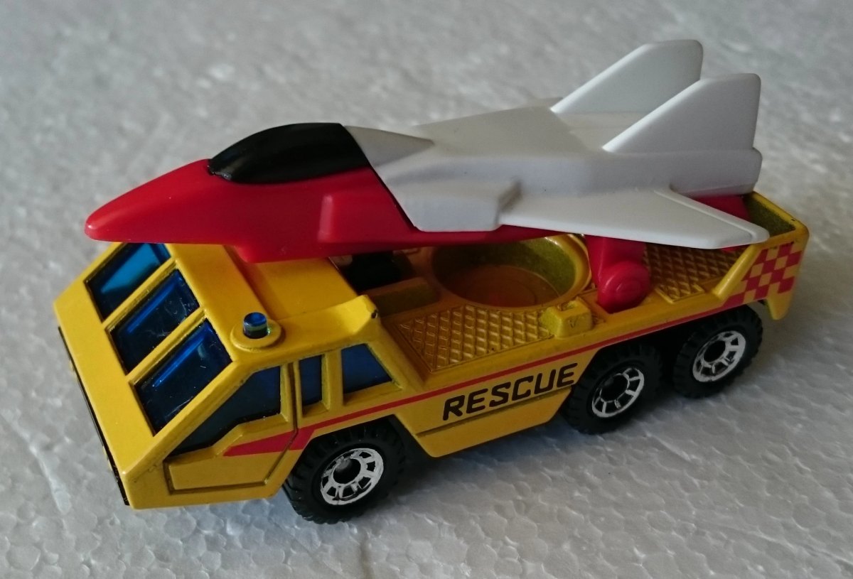 Hot Wheels Airplane Transporter