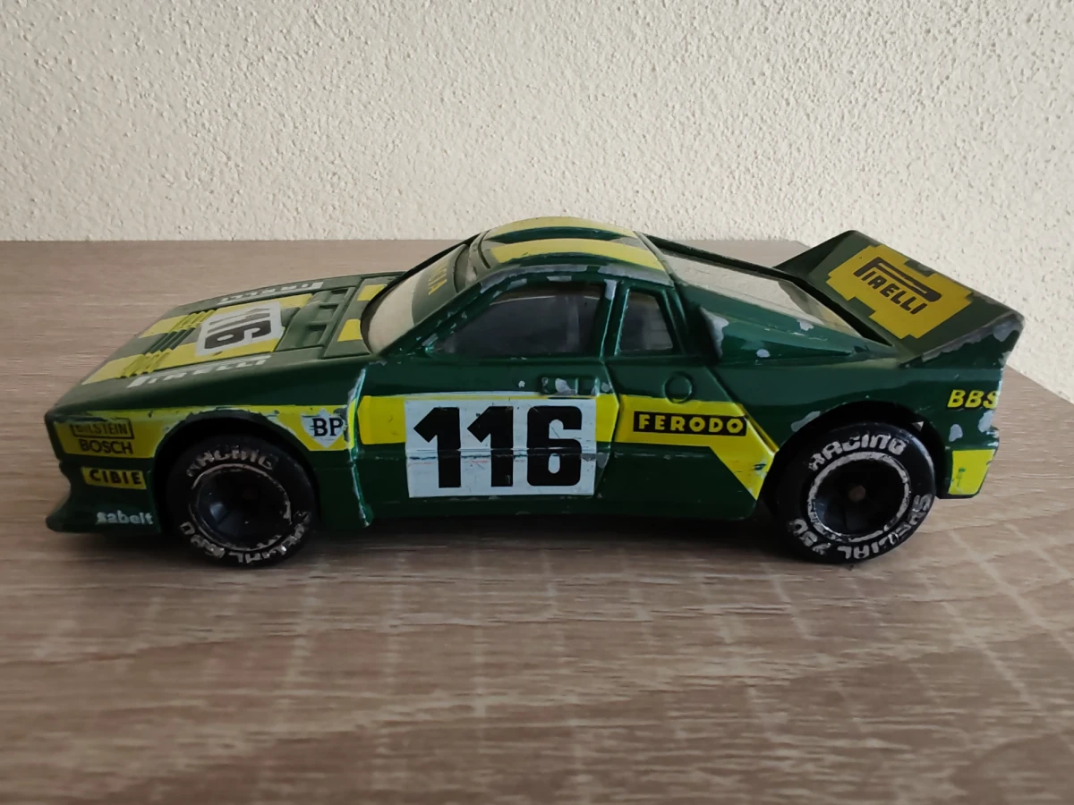 1985 Pirelli Lancia Rally Green: No Package: Image 2