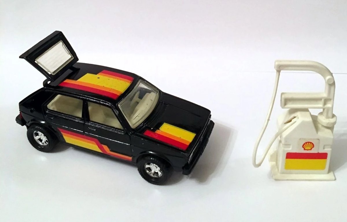 Hot Wheels VW Golf