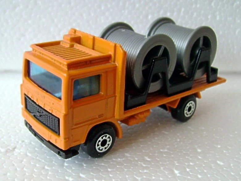 Hot Wheels Volvo Cable Truck