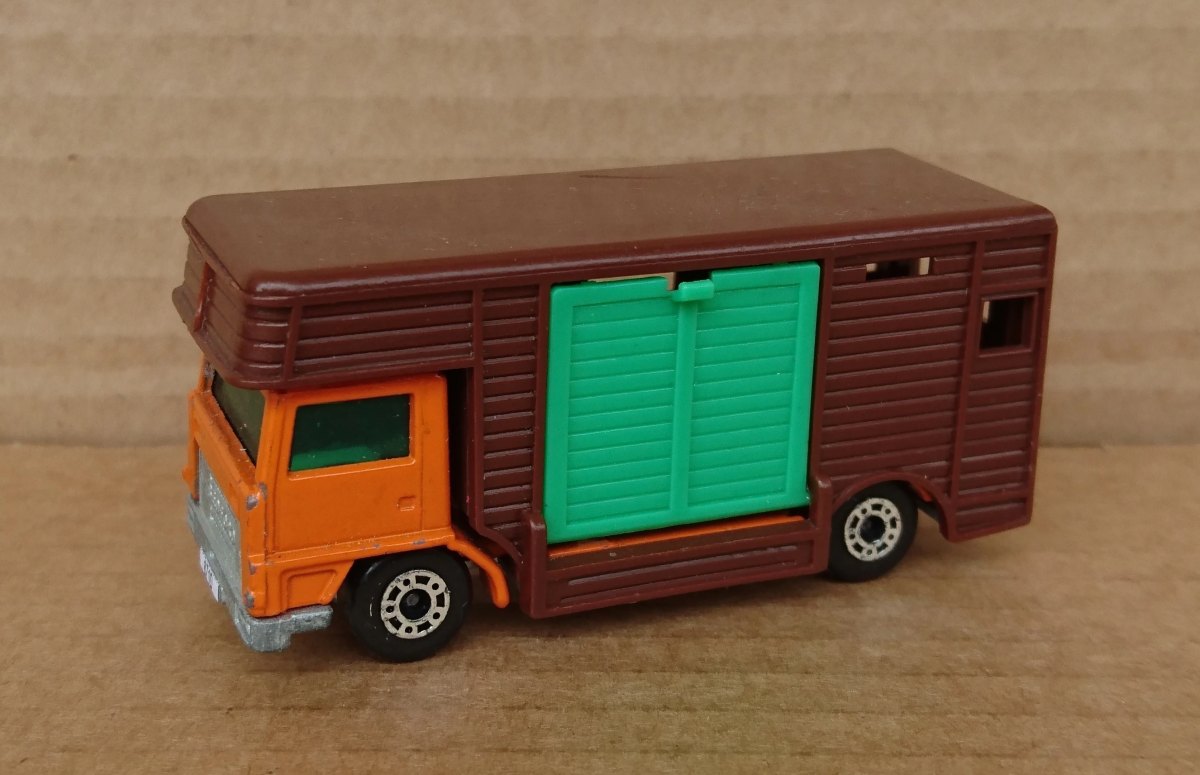Hot Wheels Horse-Box