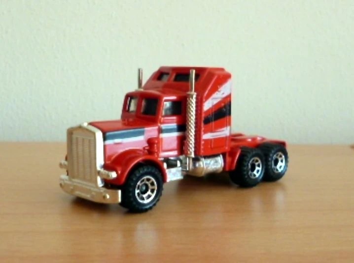 Hot Wheels Kenworth Aerodyne