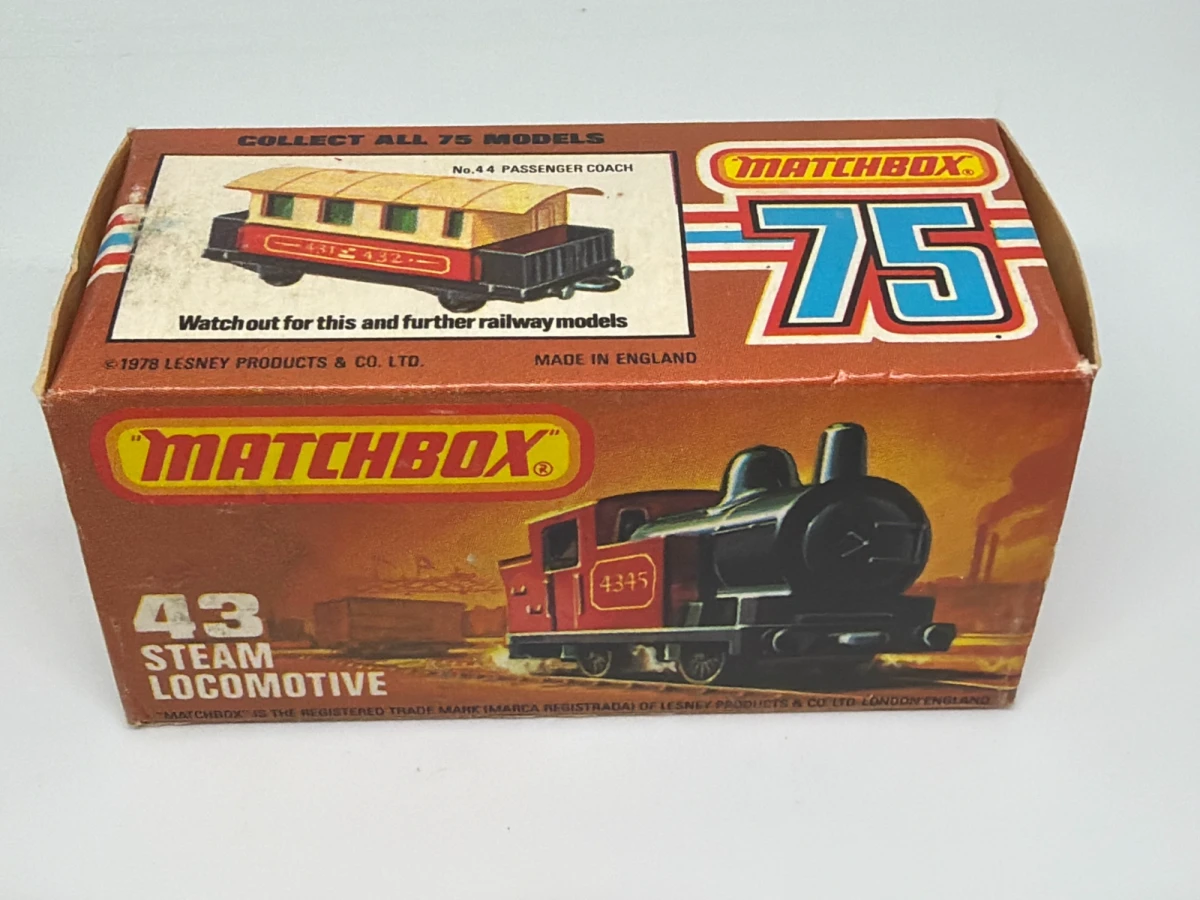 1983 0-4-0 Steam Loco Red: Box: Image 2