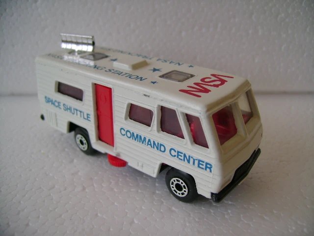 Hot Wheels NASA Tracking Vehicle