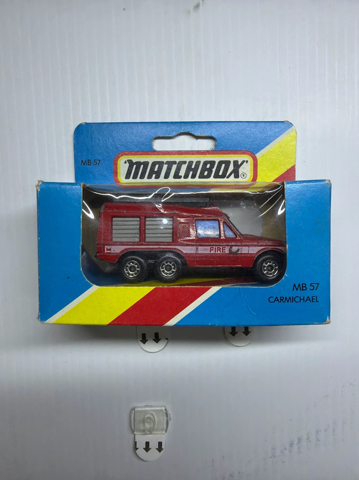 1983 Carmichael Commando Red: Box: Image 2