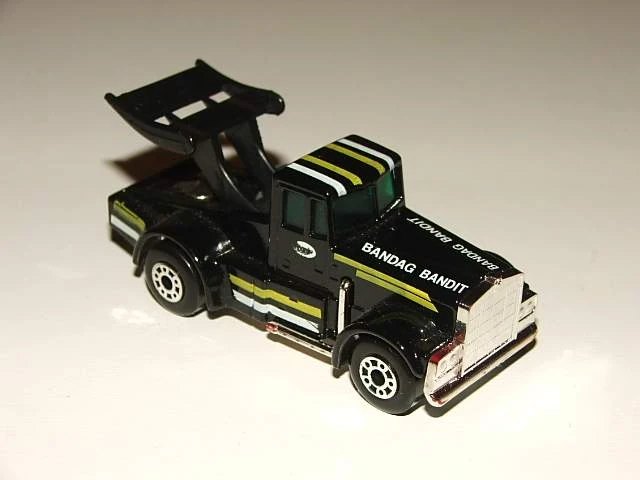 Hot Wheels Bandag Bandit