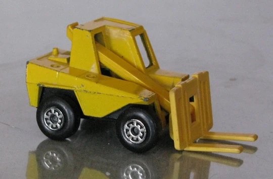 Hot Wheels Sambron Jacklift