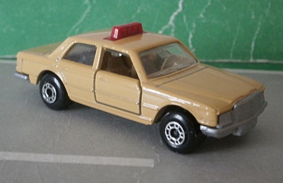 Hot Wheels Mercedes 450 SEL